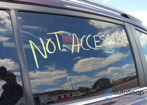 2018 Toyota Rav4 Le z USA, uszkodzony, nr VIN 2T3BFREV8JW785655